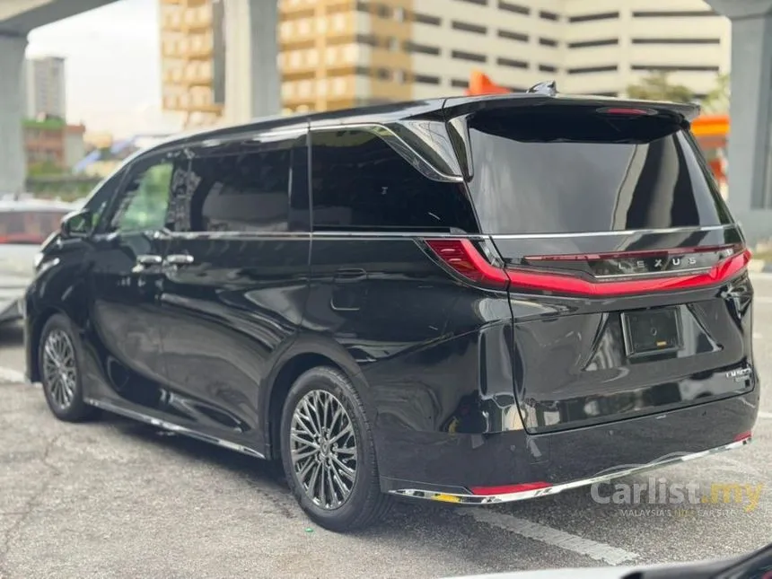 2024 Lexus LM 500h 4 Seater MPV