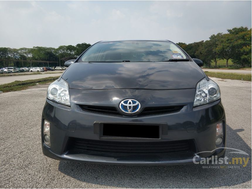 Toyota Prius 2012 Hybrid Luxury 1.8 in Selangor Automatic 