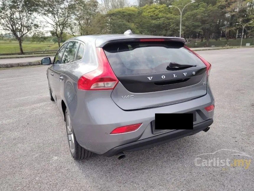 2016 Volvo V40 T5 Hatchback