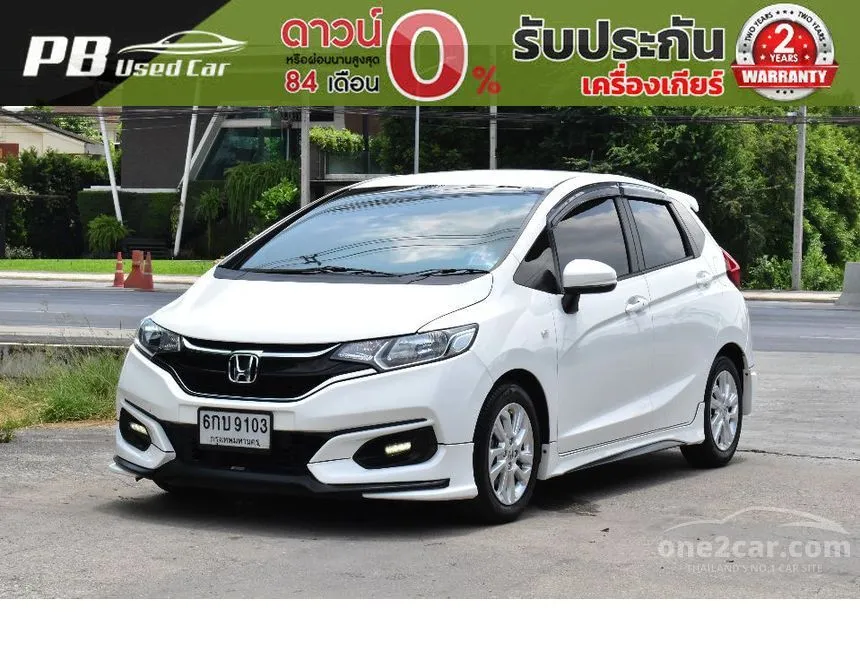 2017 Honda JAZZ V+ Hatchback