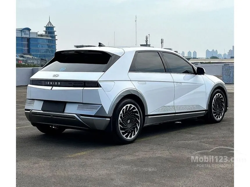 2024 Hyundai IONIQ 5 Signature Long Range SUV