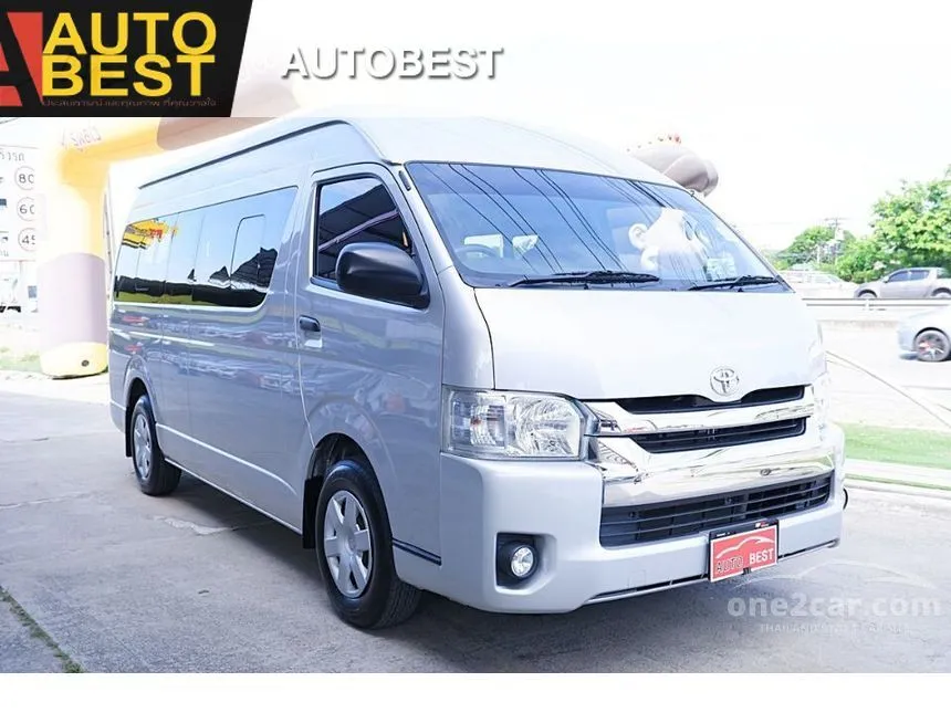 2017 Toyota Hiace D4D Van