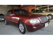 1995 Mercedes-Benz E220 2.2 W124 (ปี 85-96) Sedan AT