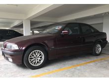 1996 BMW 318i 1.8 Sedan