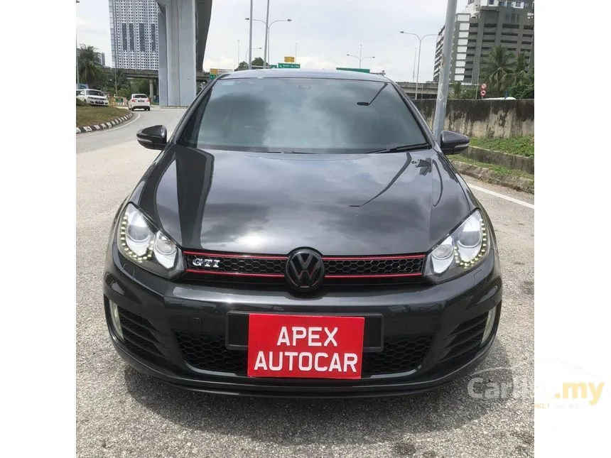 2010 Volkswagen Golf GTI Hatchback