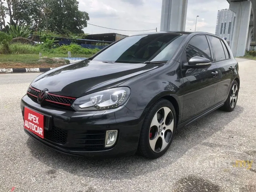 2010 Volkswagen Golf GTI Hatchback