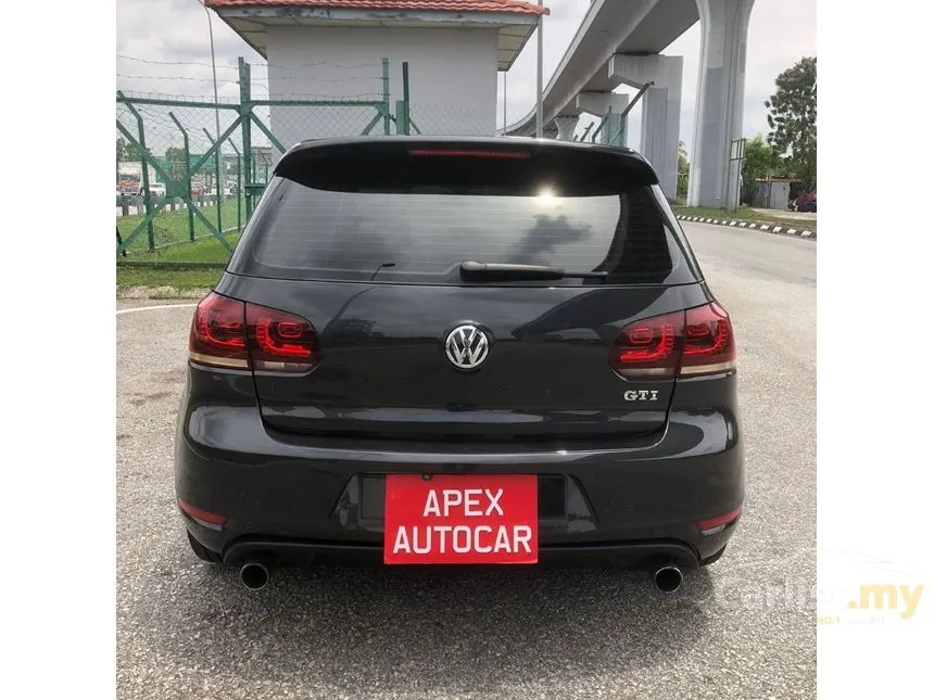 2010 Volkswagen Golf GTI Hatchback