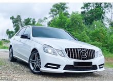 2009 Mercedes-Benz E300 3.0 Avantgarde Sedan