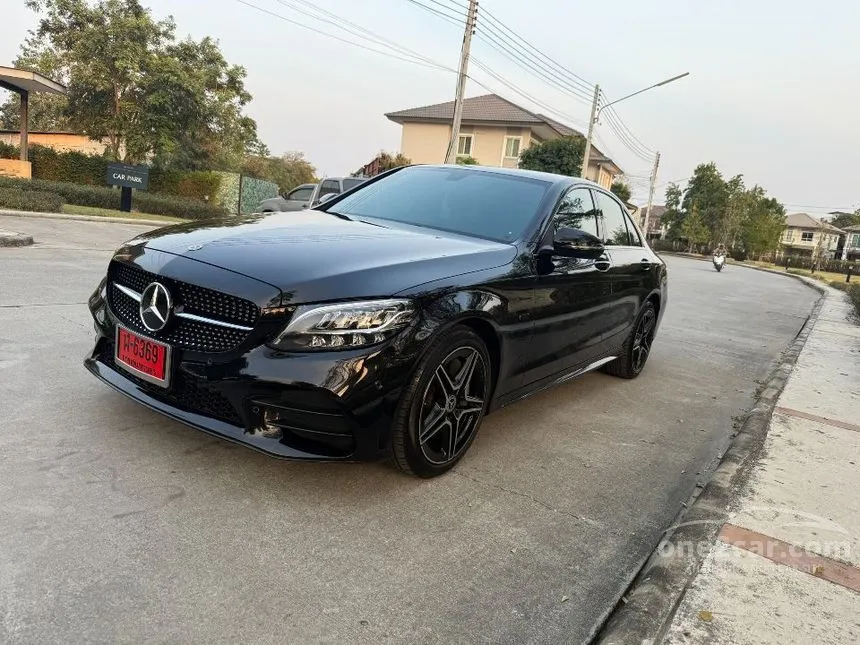 2022 Mercedes-Benz C300 e AMG Dynamic Sedan