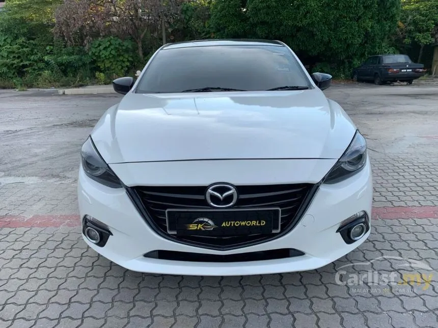 2015 Mazda 3 SKYACTIV-G Hatchback