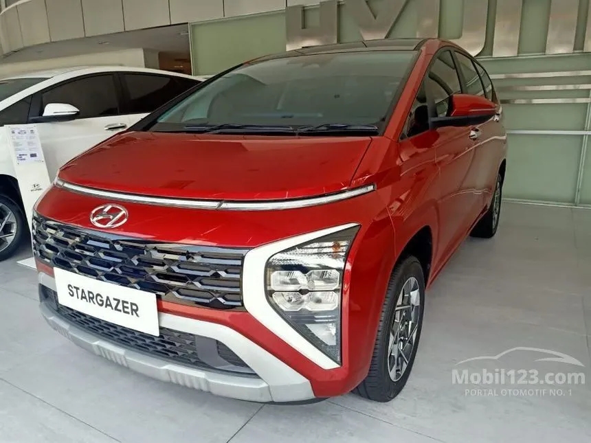 Jual Mobil Hyundai Stargazer 2024 Essential 1.5 di Banten Automatic Wagon Merah Rp 250.300.000