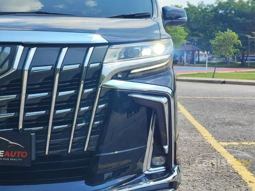 2018 Toyota Alphard MPV