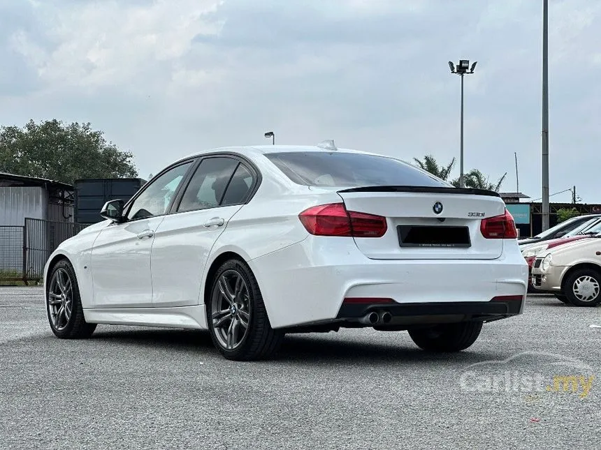 2015 BMW 330i M Sport Sedan