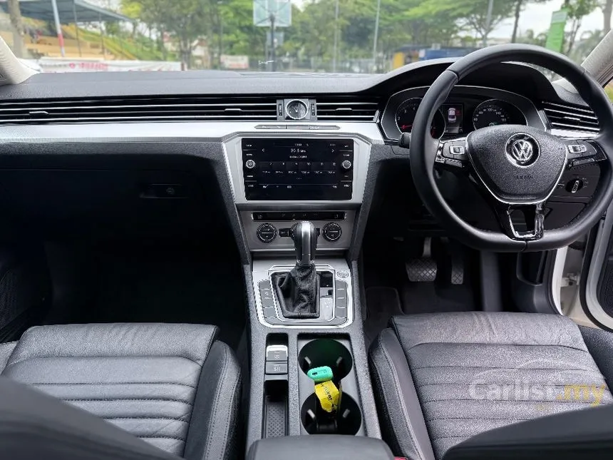 2019 Volkswagen Passat TSI Comfortline Sedan