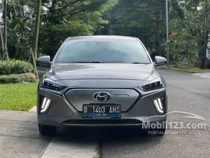 2021 Hyundai IONIQ Signature Coupe