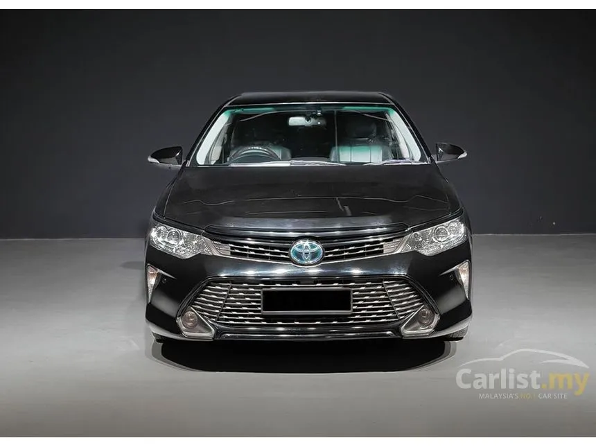 2015 Toyota Camry Hybrid Sedan