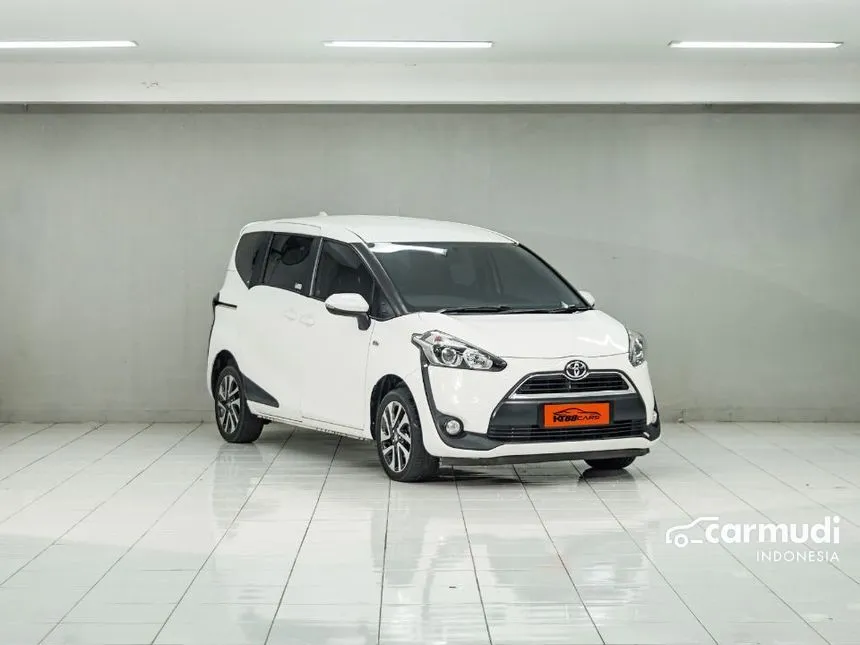 2017 Toyota Sienta V MPV