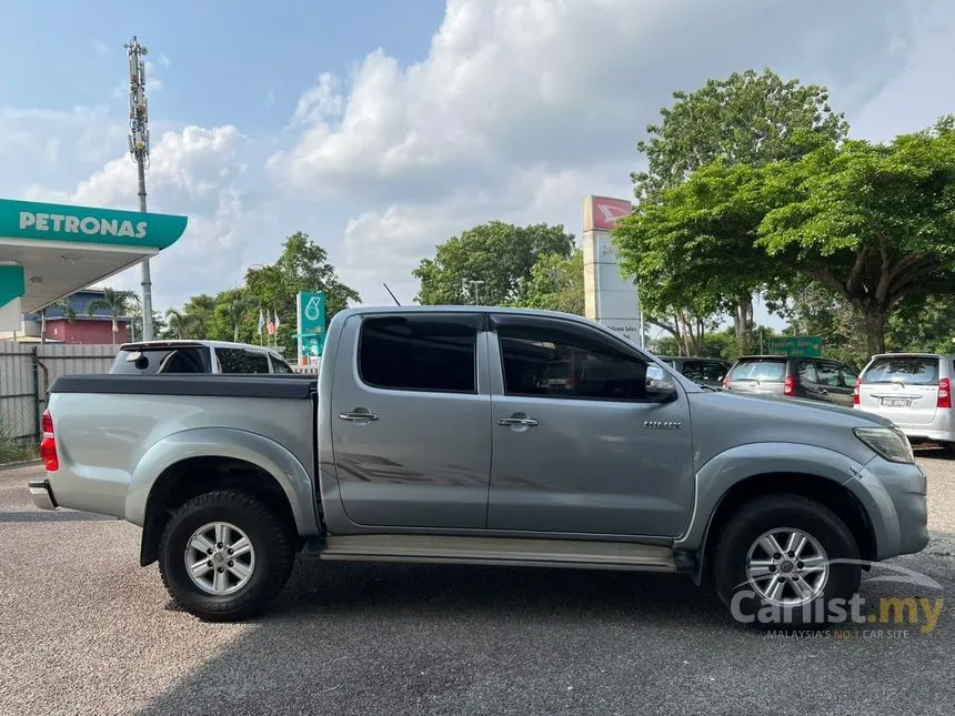 2012 Toyota Hilux G Dual Cab Pickup