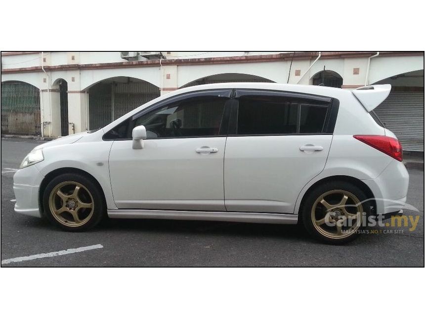 Nissan Latio 2009 ST-L Sport 1.6 in Sarawak Automatic Hatchback White ...