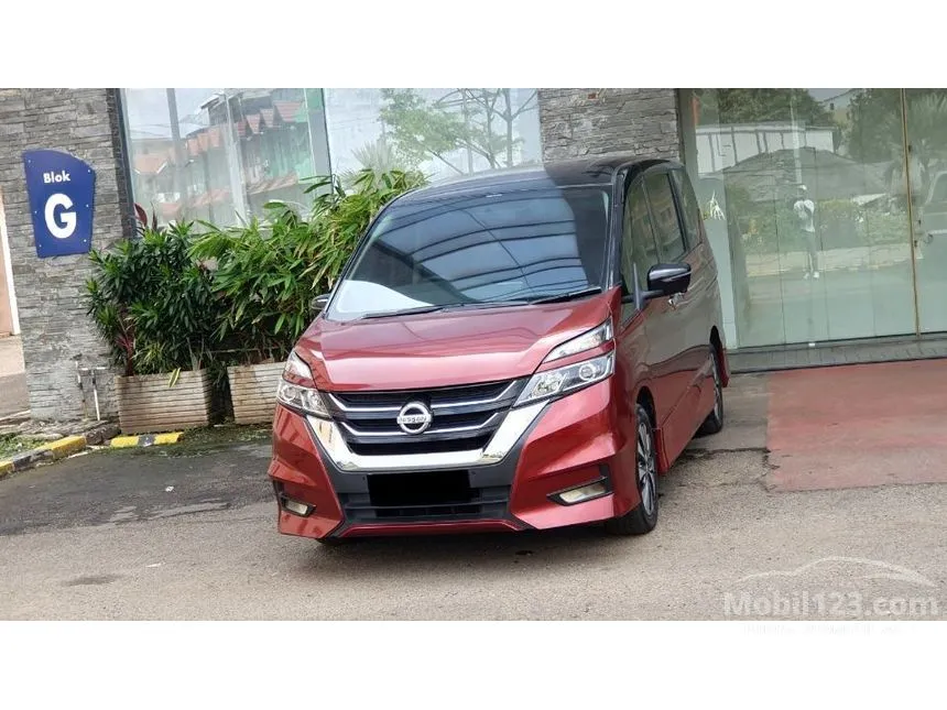 2022 Nissan Serena Highway star (1 Tone) MPV