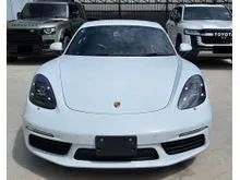 2022 Porsche 718 2.0 Cayman Coupe Unregistered
