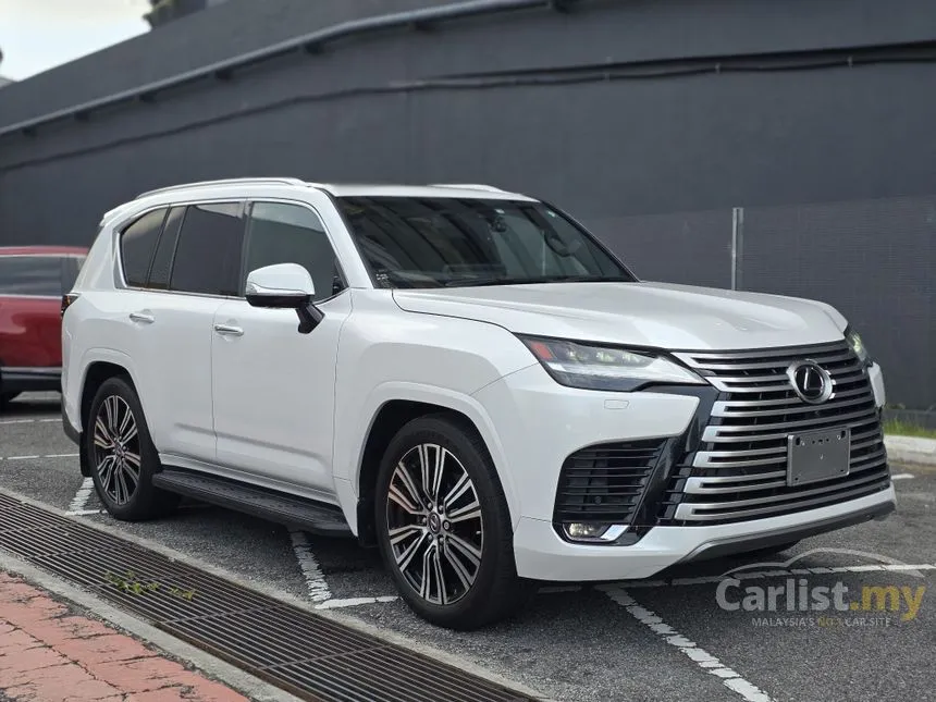 2022 Lexus LX 600 7 seater SUV