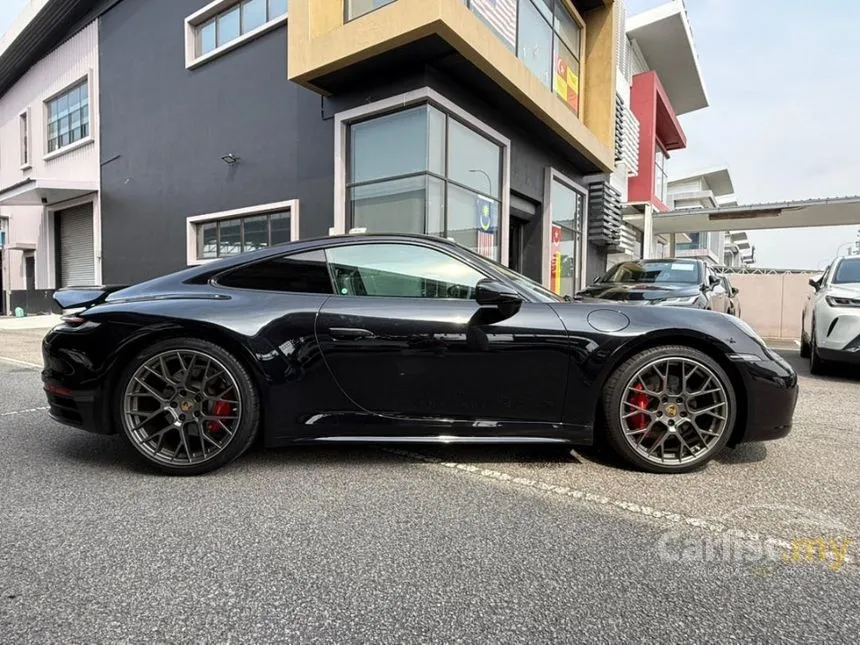 2020 Porsche 911 Carrera 4S Coupe