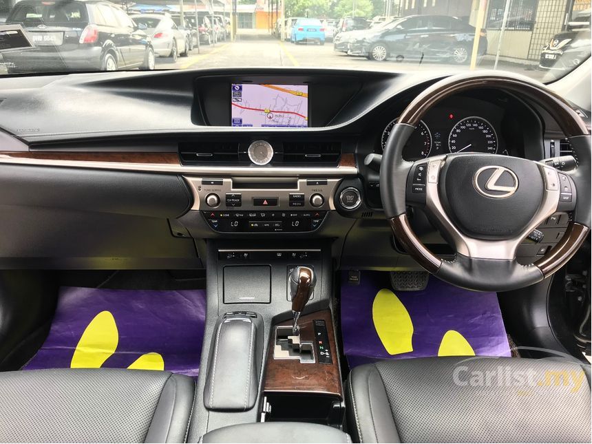 Lexus es250 салон