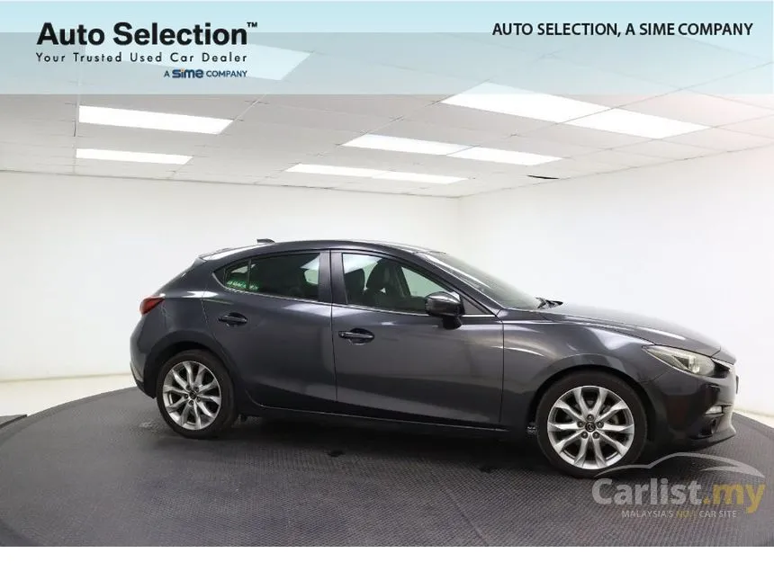 2015 Mazda 3 SKYACTIV-G Hatchback