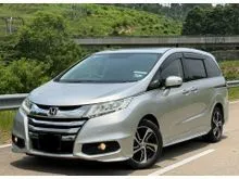 2016 Honda Odyssey 2.4 EXV MPV / RC1 / 7-SEAT / LEATHER SEAT / SUNROOF / 2-POWER DOOR / ANDROID PLAYER / 360 CAMERA / STEERING PADDLE SHIFT
