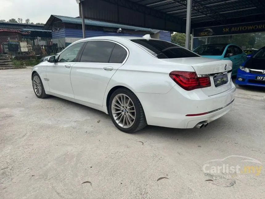 2014 BMW 730Li Sedan