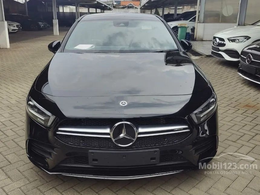 mercedes benz logo price