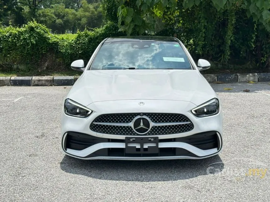 2022 Mercedes-Benz C200 AMG Line Sedan