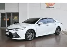 2023 Toyota CAMRY 2.5 (ปี 18-24) HEV Premium Luxury Sedan