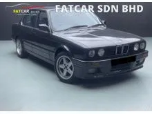 BMW 318i 1.8 SPORT LINE LOCAL #ELECTRIC SIDE MIRROR #ELECTRIC WINDOWS #ANALOG INSTRUMENT CLUSTER #HALOGEN HEADLIGHT #GOOD DEALS