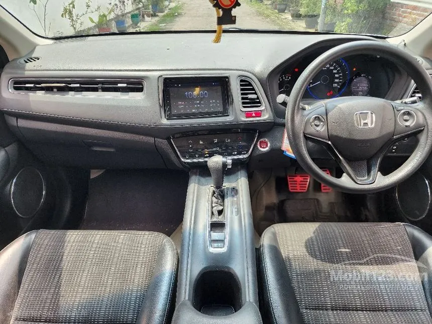 2015 Honda HR-V E SUV