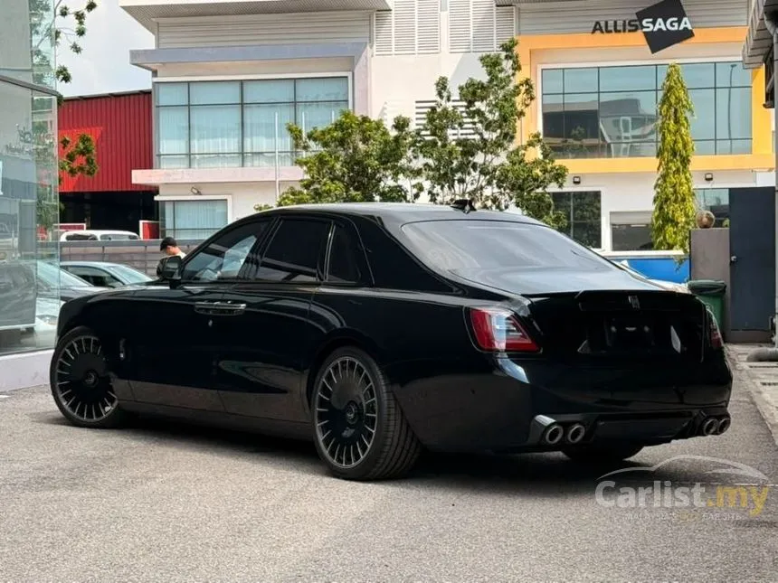 2022 Rolls-Royce Ghost Black Badge Sedan
