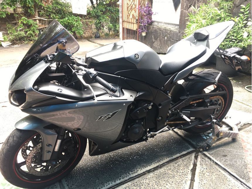  Jual  Motor Yamaha R1  2012 1 0 Manual 1 0 di DKI Jakarta 