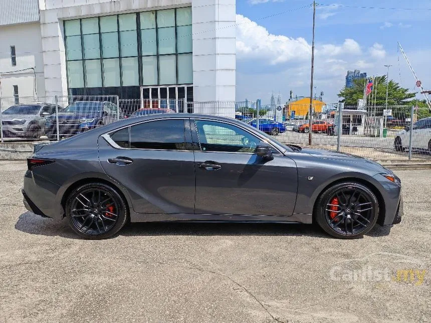 2022 Lexus IS 300 F Sport Sedan
