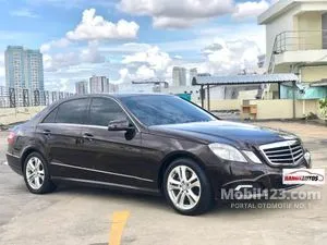 2010 Mercedes-Benz E300 3.0 Avantgarde AMG Sedan