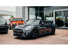2017 Mini Cooper S Cabriolet 2.0- JCW- John Cooper Works- Unreg