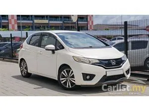 2014 Honda Jazz 1.5 V Hatchback