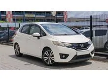 2014 Honda Jazz 1.5 V Hatchback
