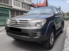 Toyota Fortuner 2.5 G Diesel Matic 2009