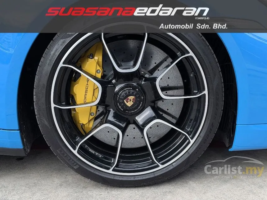 2022 Porsche 911 Turbo S Coupe