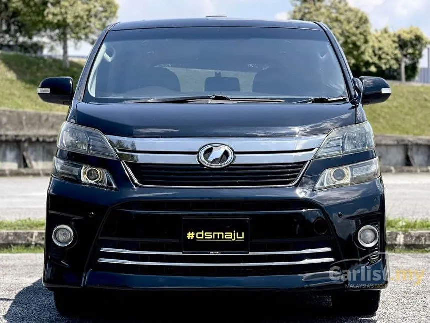 2013 Toyota Vellfire Z Golden Eyes MPV