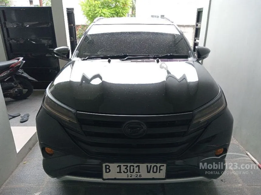 Jual Mobil Daihatsu Terios 2018 R 1.5 di Jawa Barat Automatic SUV Hitam Rp 182.000.000