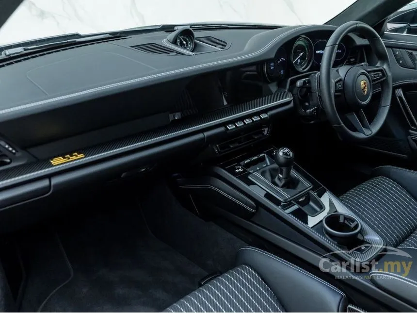 2024 Porsche 911 S-T Coupe