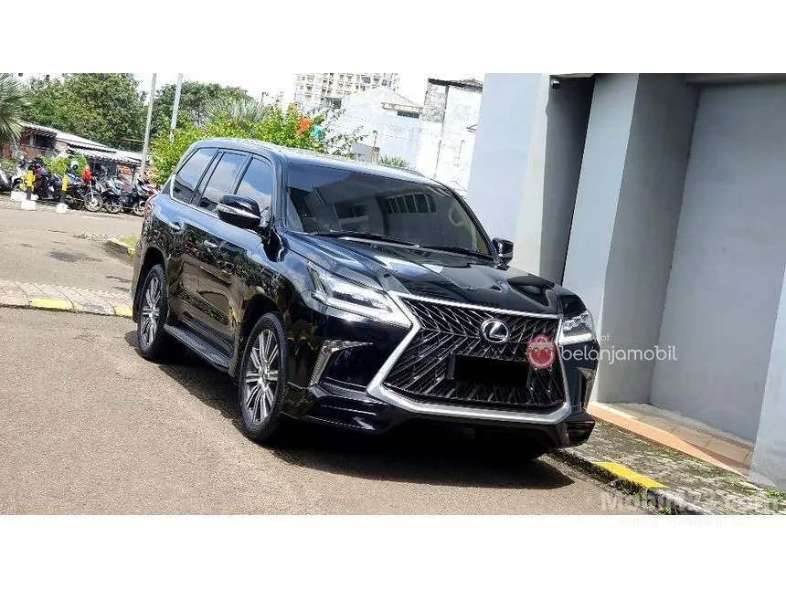2016 Lexus LX 570 Sport SUV