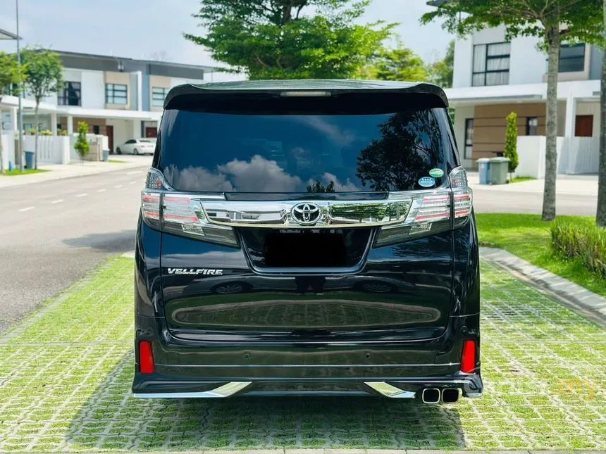 2015 Toyota Vellfire ZG MPV